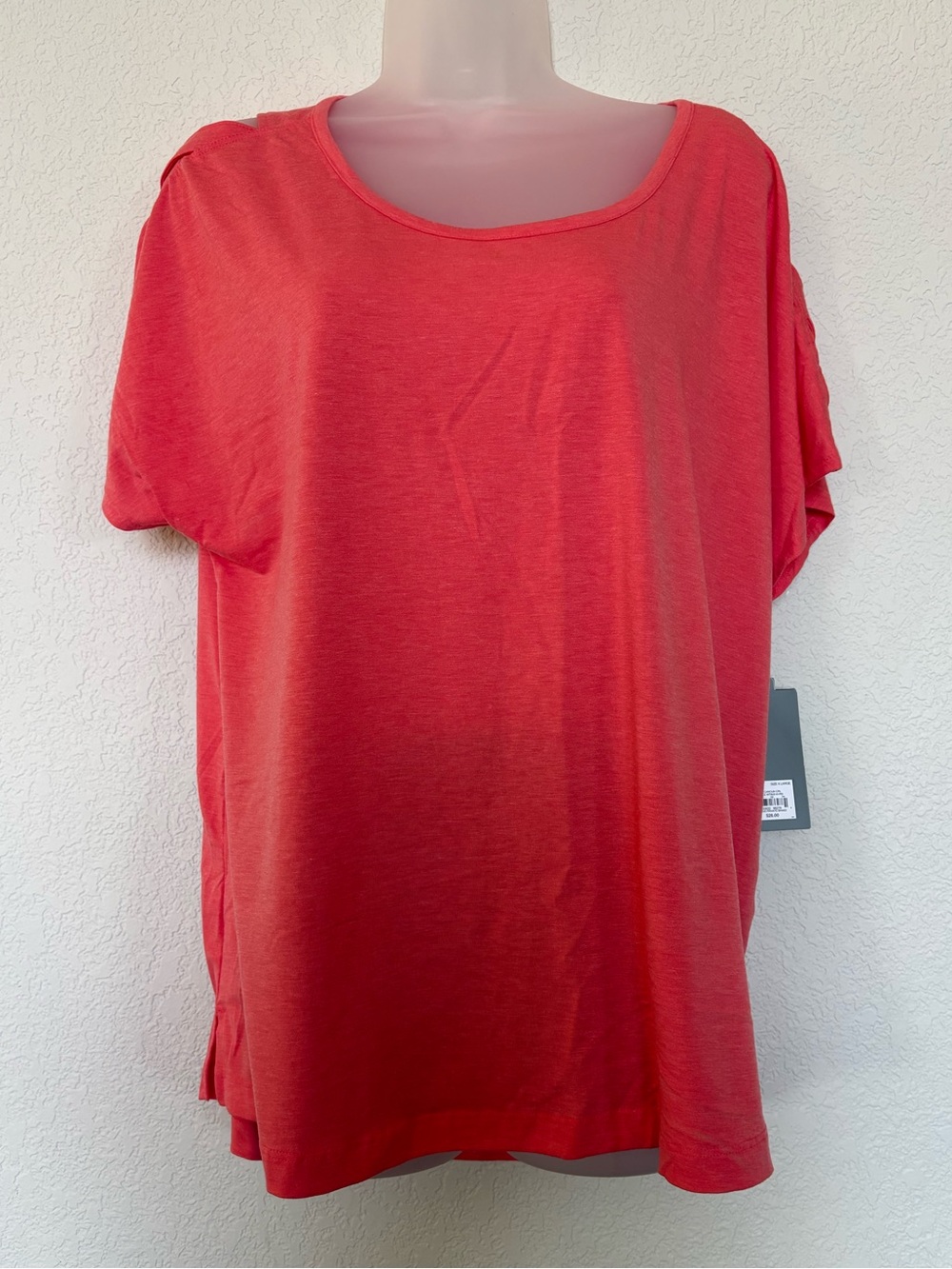 Tek Gear Women's Scoop Neck Short Sleeve Tee - Coral Pink